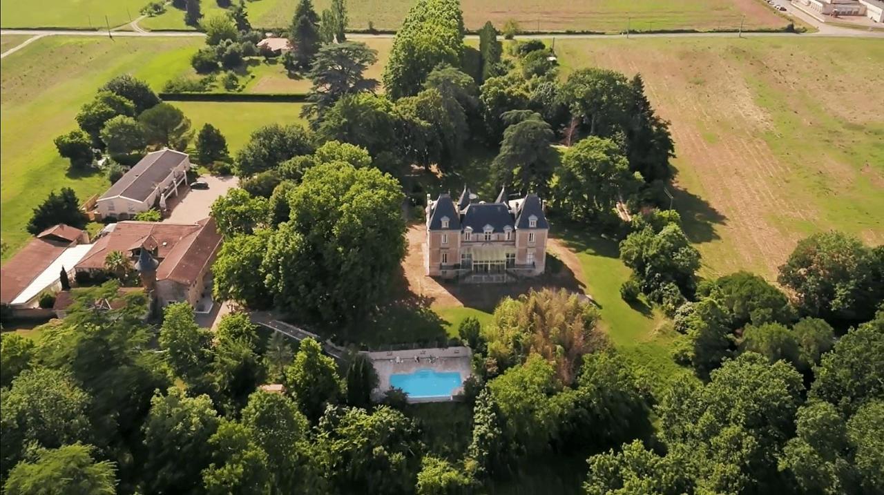 Chateau Marith - Etablissement Climatise Avec Piscine Hotel Clairac  Buitenkant foto