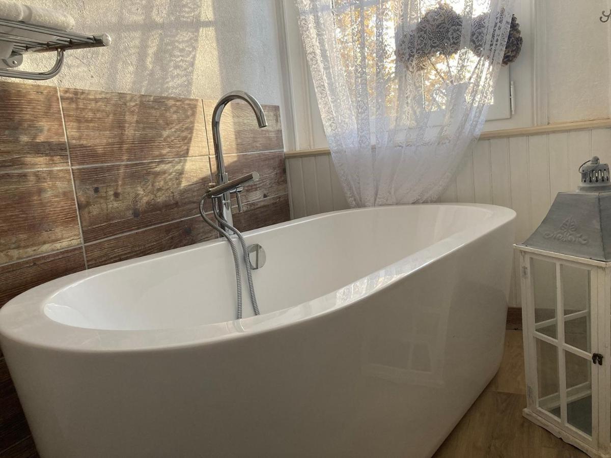 Chateau Marith - Etablissement Climatise Avec Piscine Hotel Clairac  Buitenkant foto