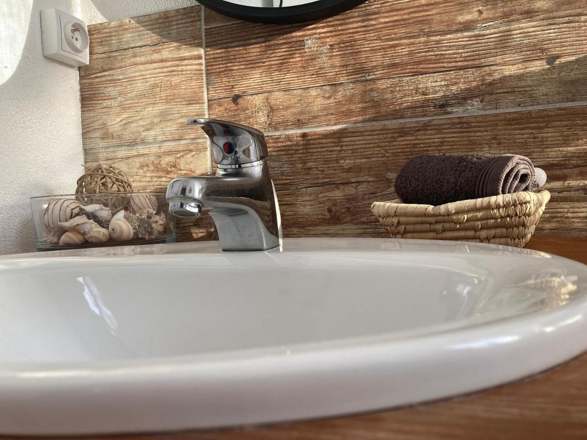 Chateau Marith - Etablissement Climatise Avec Piscine Hotel Clairac  Buitenkant foto